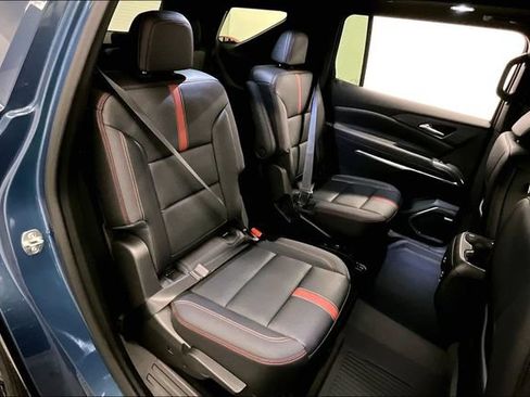 Used 2025 Chevrolet Traverse RS w/ LPO, Floor Liner Package AWD/4WD image 26
