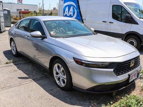 Used 2024 Honda Accord LX image 2