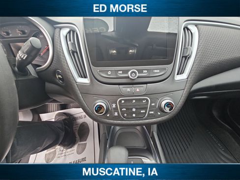 Used 2023 Chevrolet Malibu LT image 15