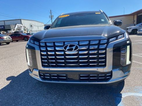 Used 2024 Hyundai Palisade Calligraphy image 8