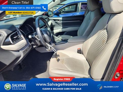 Used 2021 Toyota Camry SE FWD image 9