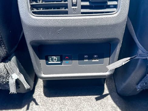 Used 2023 Nissan Rogue SL w/ SL Premium Package AWD/4WD image 24