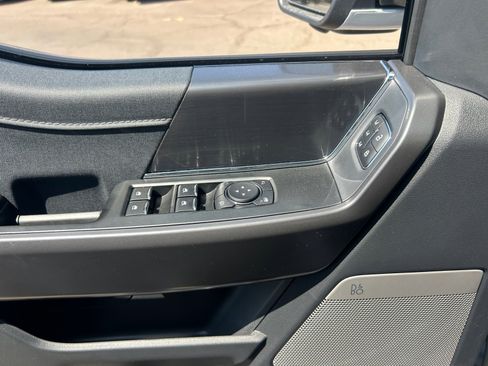 New 2025 Ford F150 Lariat w/ Equipment Group 501A Mid image 16