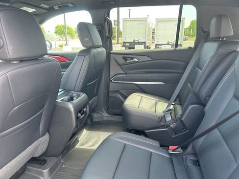 New 2026 Chevrolet Traverse Z71 w/ Driver Confidence Package AWD/4WD image 29