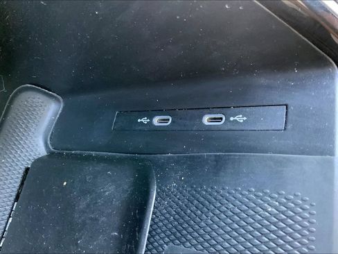 Certified 2023 Volkswagen ID.4 Pro RWD image 29