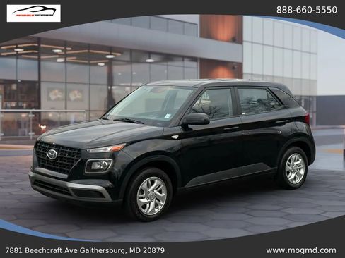 Used 2023 Hyundai Venue SE w/ Cargo Package image 8