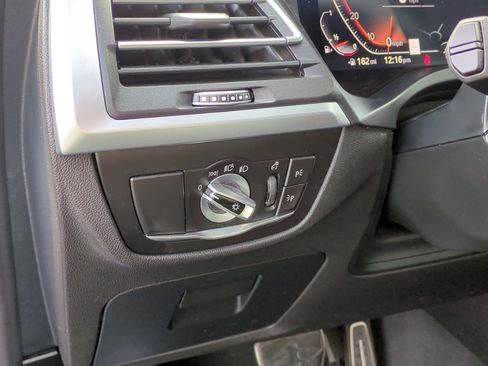 Certified 2023 BMW X3 sDrive30i w/ M Sport Package image 17