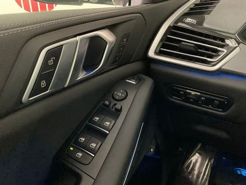 Used 2022 BMW X5 xDrive45e w/ Executive Package image 19