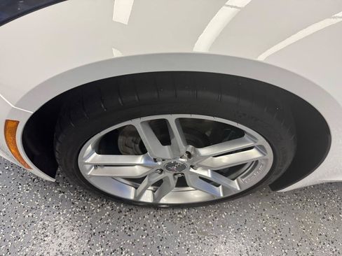 Used 2015 Chevrolet Corvette Stingray Coupe RWD image 29