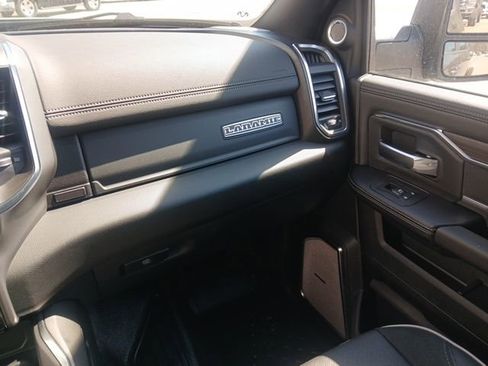 New 2026 RAM 3500 Big Horn w/ Laramie Trim Package image 32