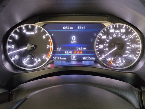 Used 2024 Nissan Altima 2.5 SV image 23