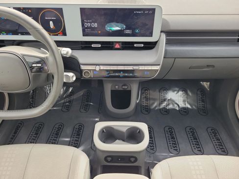Used 2023 Hyundai Ioniq 5 SEL image 17