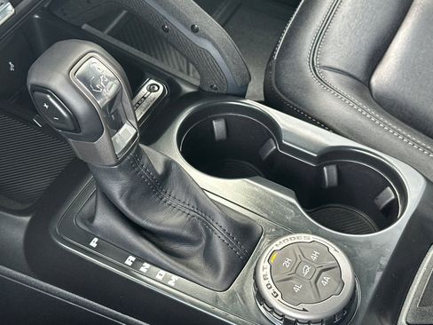 New 2025 Ford Bronco Badlands w/ Sasquatch Package image 22