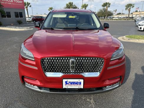 Used 2020 Lincoln Aviator Reserve w/ Elements Package Plus image 9