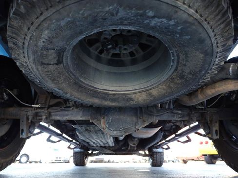 Used 2011 Ford F150 Raptor w/ Raptor Luxury Pkg image 18