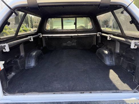 Used 1999 Ford F150 Lariat image 8