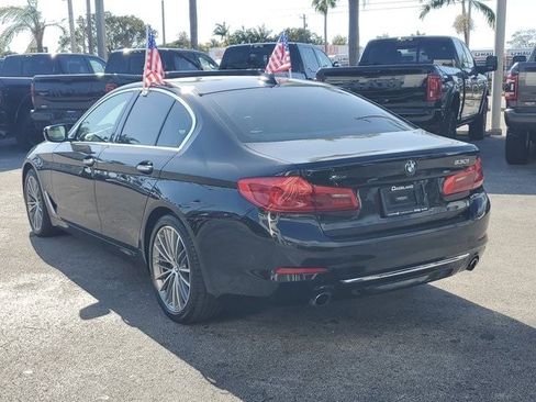 Used 2018 BMW 530i xDrive w/ Premium Package image 5