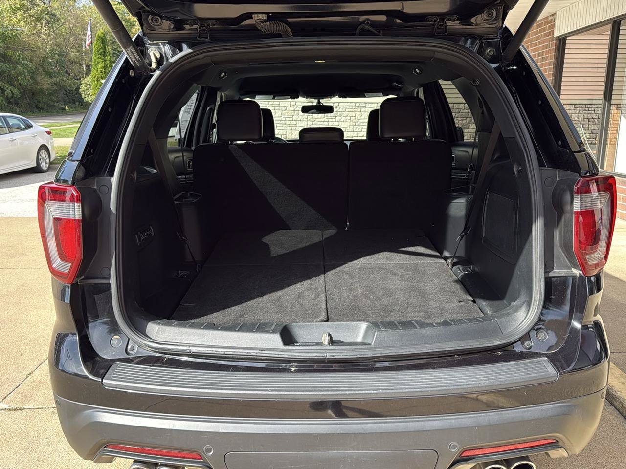 Used 2019 Ford Explorer Sport AWD/4WD image 21