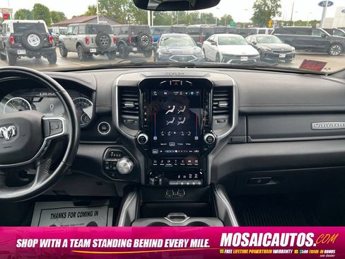 Used 2023 RAM 1500 Laramie AWD/4WD image 15