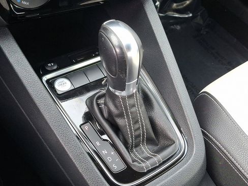 Used 2016 Volkswagen Jetta Sport image 13