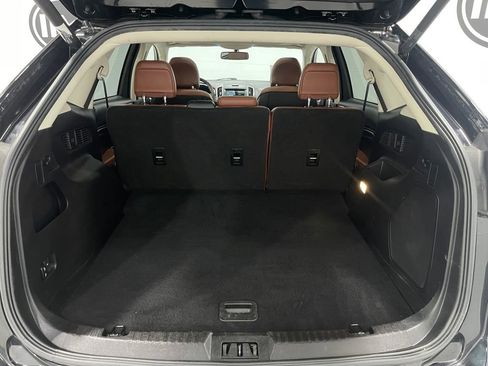 Used 2017 Ford Edge Titanium w/ Equipment Group 301A image 29