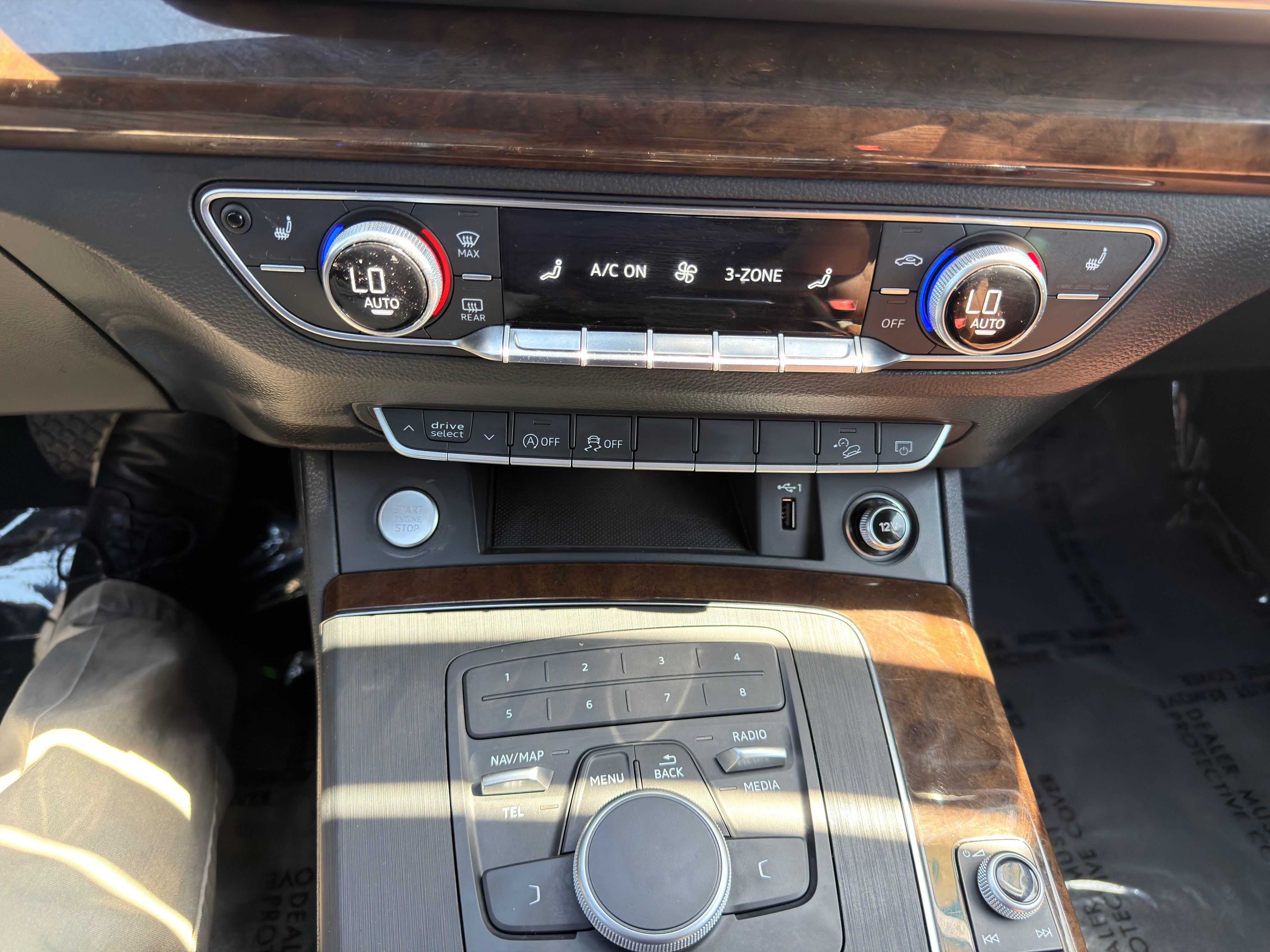Used 2019 Audi Q5 2.0T Premium w/ Convenience Package AWD/4WD image 31