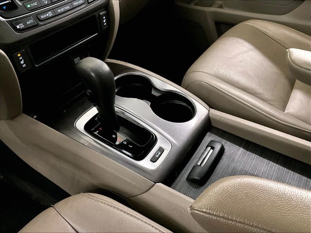 Used 2016 Honda Pilot EX-L image 17