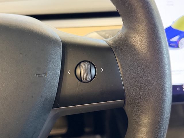 Used 2021 Tesla Model 3 Standard Range Plus RWD image 26