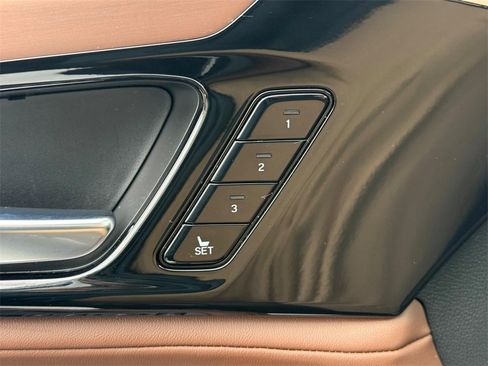 Certified 2023 Acura MDX SH-AWD w/ Technology Package image 11