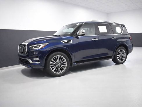 Used 2021 INFINITI QX80 Sensory w/ All-Season Package image 2