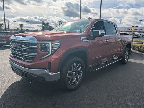 New 2026 GMC Sierra 1500 SLT image 8
