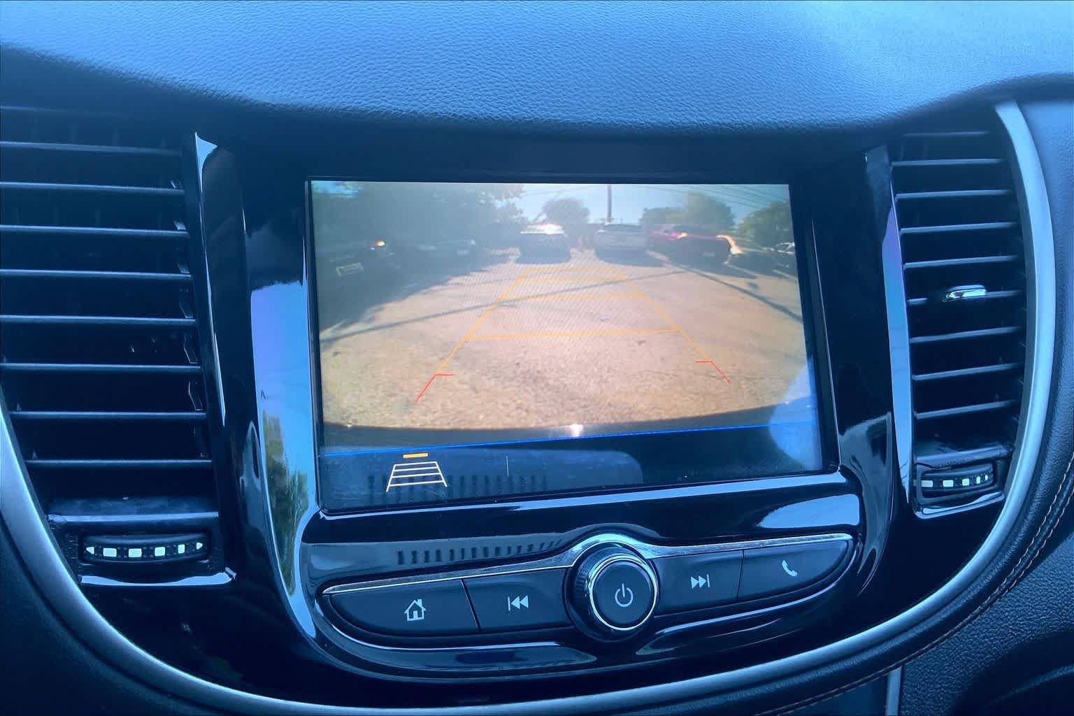 Used 2019 Chevrolet Trax LT FWD image 26