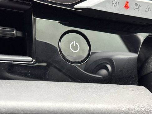 Used 2022 Porsche Taycan GTS image 26