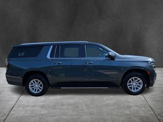 Used 2021 Chevrolet Suburban LT RWD video 3