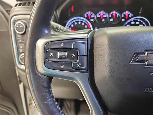 Used 2021 Chevrolet Silverado 1500 LT Trail Boss w/ Convenience Package II image 16