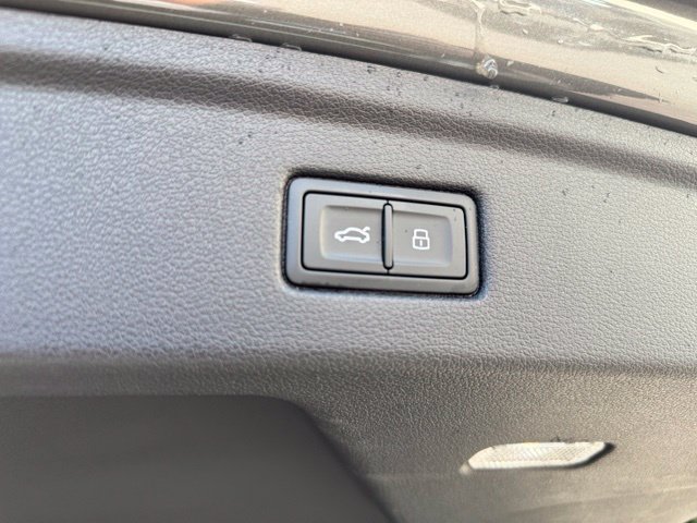 Used 2023 Audi A5 2.0T Prestige AWD/4WD image 13