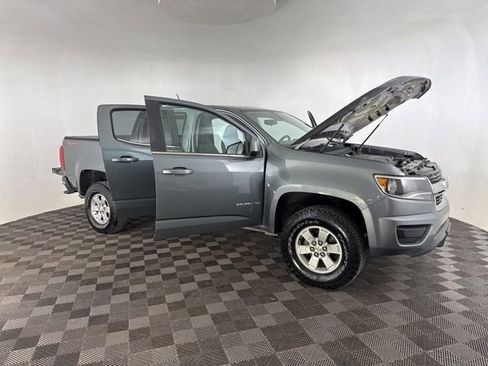 Used 2019 Chevrolet Colorado W/T w/ WT Convenience Package image 12