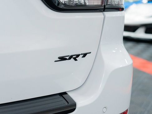 Used 2019 Jeep Grand Cherokee SRT AWD/4WD image 9