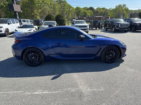 Used 2025 Toyota GR86 Premium image 6