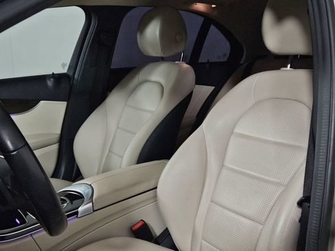 Used 2021 Mercedes-Benz C 300 Sedan w/ Premium Package image 20
