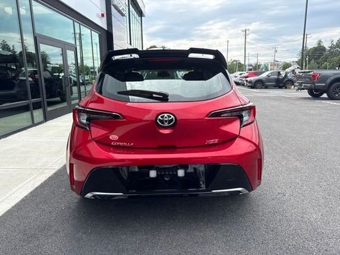 Used 2025 Toyota Corolla XSE FWD image 4