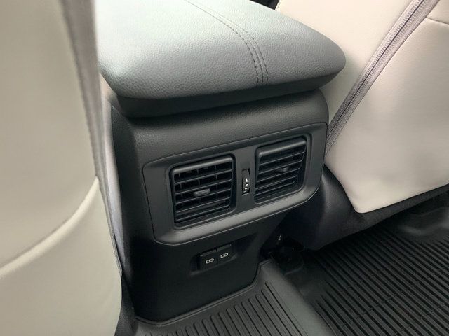 Used 2023 Toyota RAV4 Limited AWD/4WD image 22