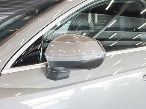 New 2025 Audi Q3 2.0T Premium image 28