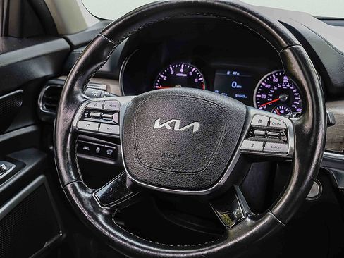 Certified 2022 Kia Telluride EX w/ EX Premium Package AWD/4WD image 15