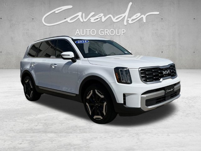 Used 2024 Kia Telluride S w/ S Sunroof Package FWD image 2