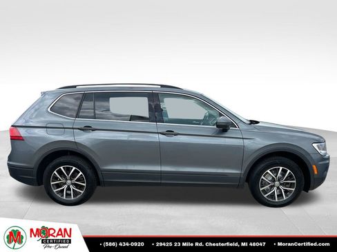 Used 2019 Volkswagen Tiguan SE w/ Panoramic Sunroof Package AWD/4WD image 6