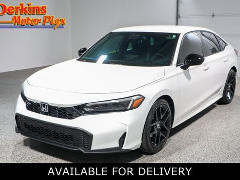 Used 2025 Honda Civic Sport image 1