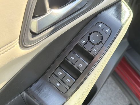 Used 2023 Nissan Rogue SV w/ SV Premium B Package FWD image 23