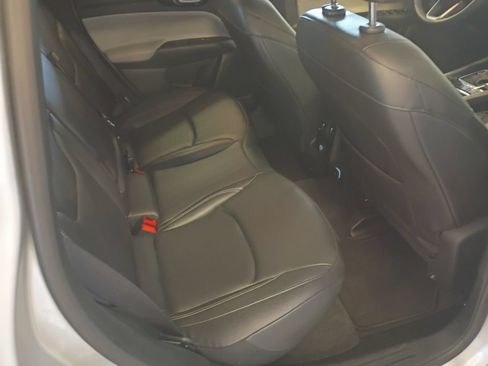 Used 2025 Jeep Compass Limited AWD/4WD image 39