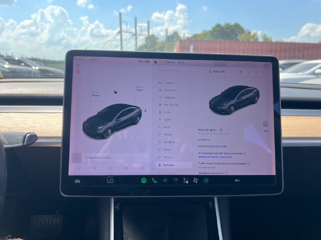 Used 2019 Tesla Model 3 Long Range RWD image 21